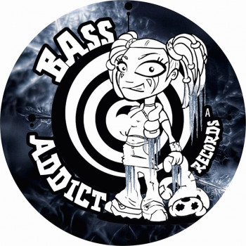 Bass Addict 19